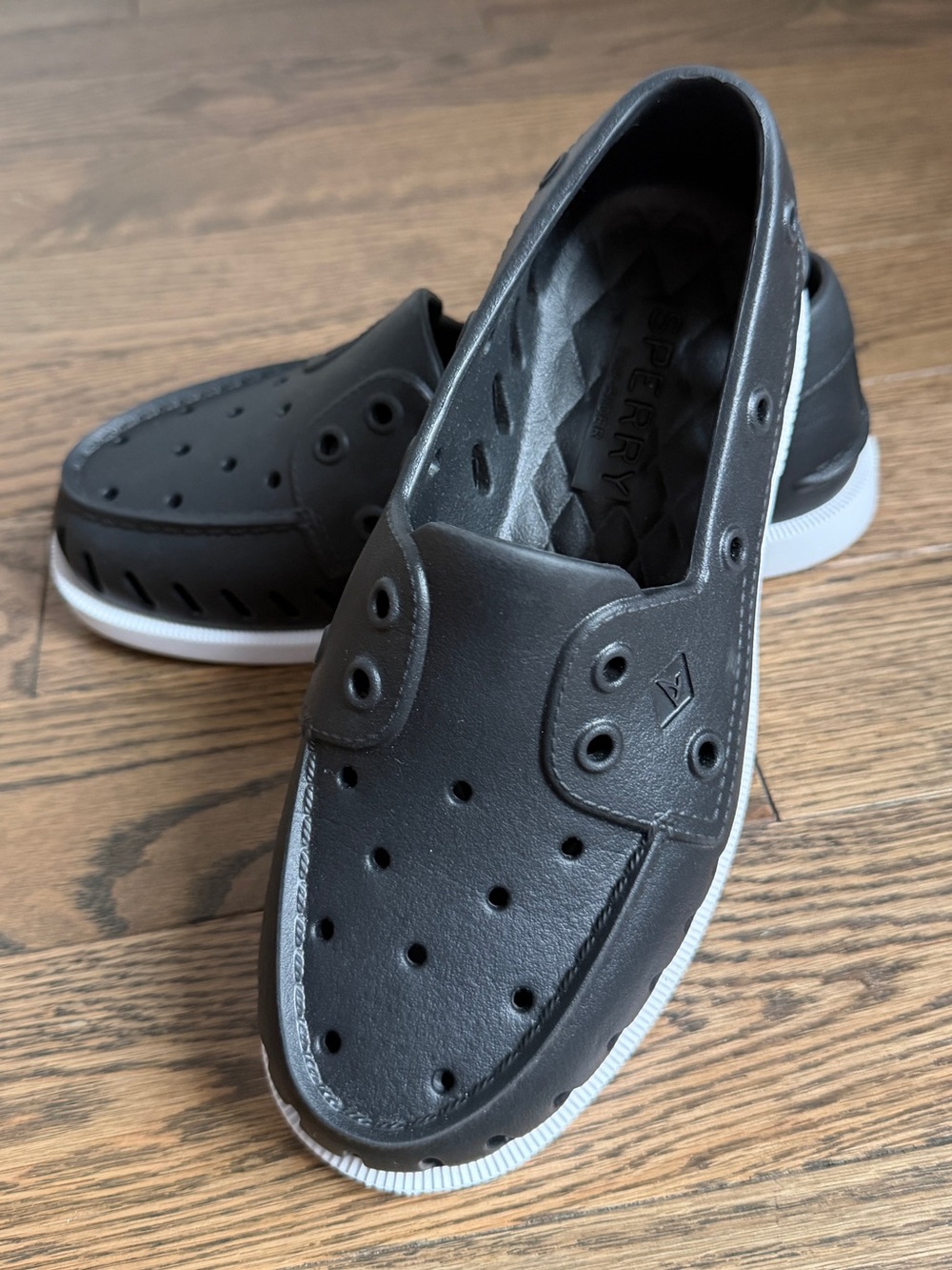 Sperry Top-Sider Black Boat Shoes / Slip-On Sneakers Women’s Size 6